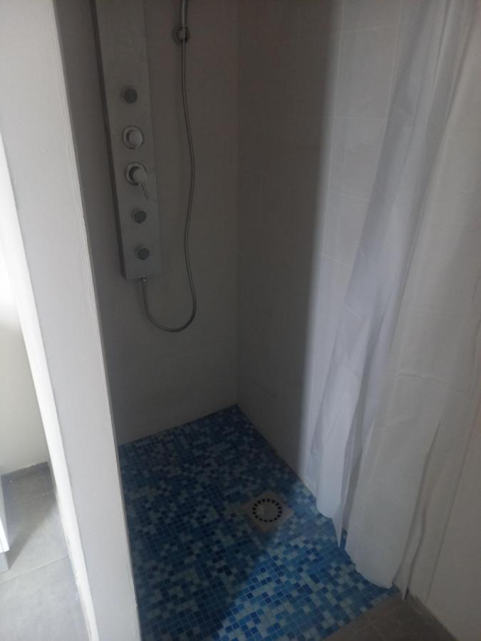 Logement Entier Spacieux Et Confortable A 1 H De Paris كورتيناي المظهر الخارجي الصورة
