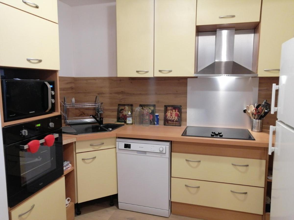 Logement Entier Spacieux Et Confortable A 1 H De Paris كورتيناي المظهر الخارجي الصورة